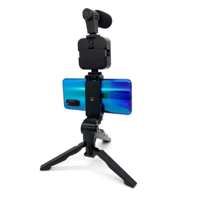 Video Making Kit / Vlogging Kit / LED Video Light Phone Holder Tripod Microphone Remote Shutter