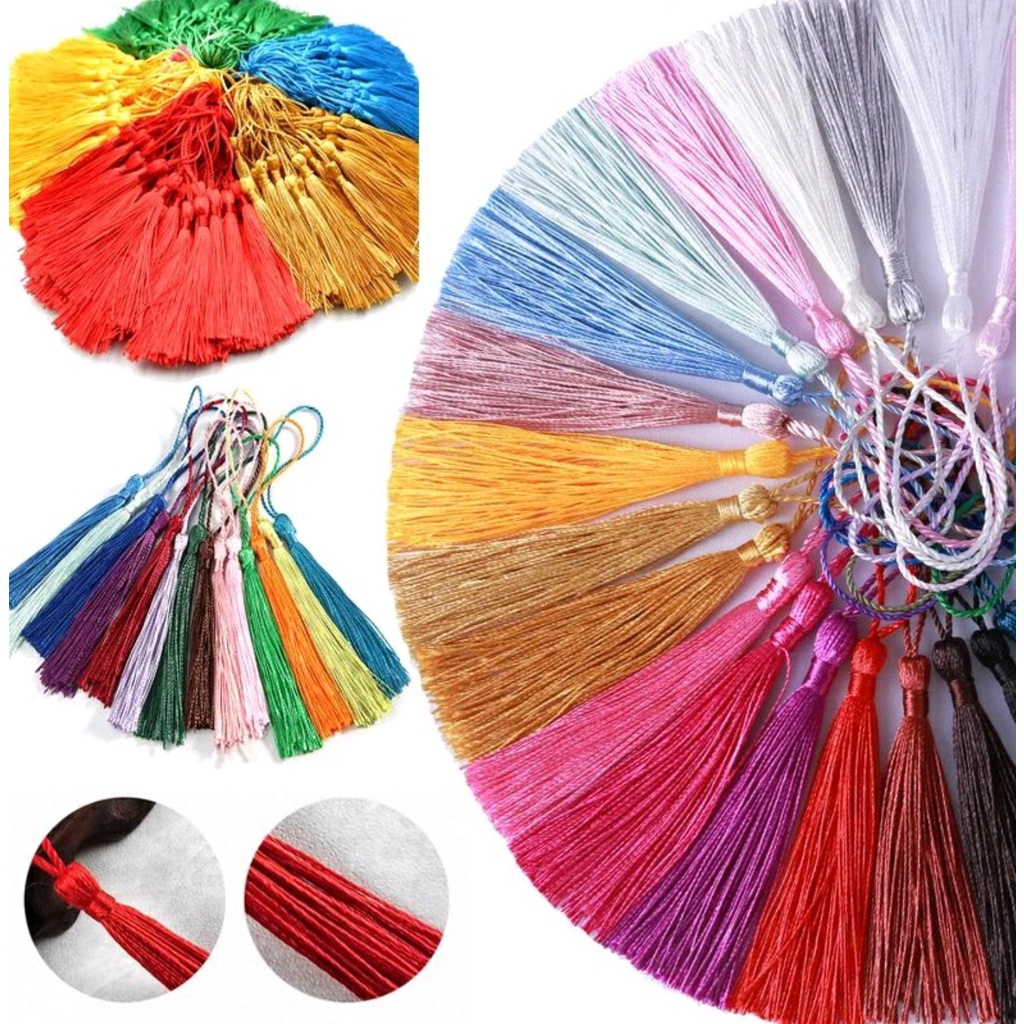 

TASEL POLOS TALI GANTUNGAN HIASAN HANTARAN PARCEL SOUVENIR HAMPERS TASSEL ANYAM LEBARAN IMLEK CNY SINCIA NATAL SEGALA ACARA KADO HANGTAG