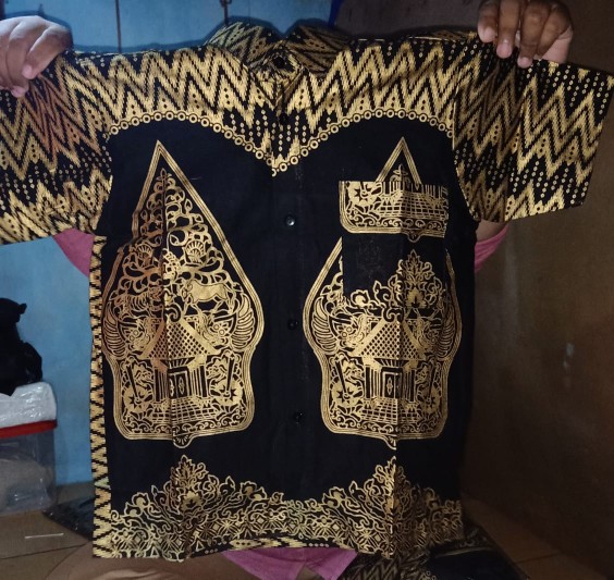 Batik Couple Keluarga Sania Ruffle Ori Ndoro Jowi Dnt Motif Wayang Prodo