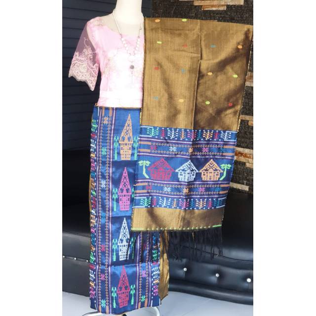 songket sutra hongkong rumah adat batak