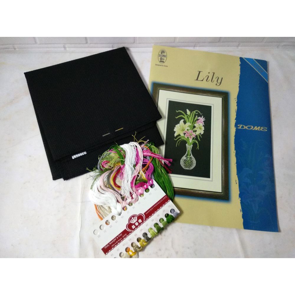 Paket DIY Craft Sulam Kristik DOME 31004 Vas Bunga Flower Lily Lili