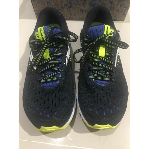 Sepatu Lari Brooks Glycerin 17 Man Preloved