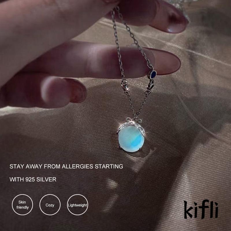 Kalung Rantai Klavikula Desain Kunangkunang Aksen Moonstone Untuk Hadiah Ulang Tahun Wanita