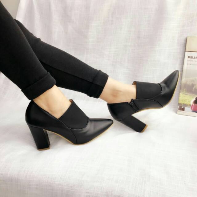 Gucci Sepatu Booth wanita