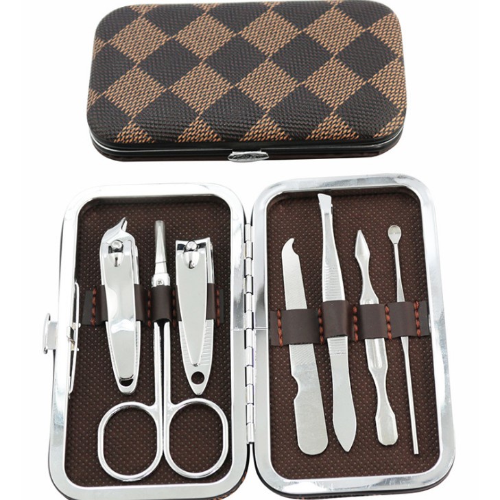 Manicure Pedicure Set 7 in1 Alat Perawatan Kuku Gunting Kuku Set Polos Model Dompet / Gunting Kuku 7IN1 / 4IN1