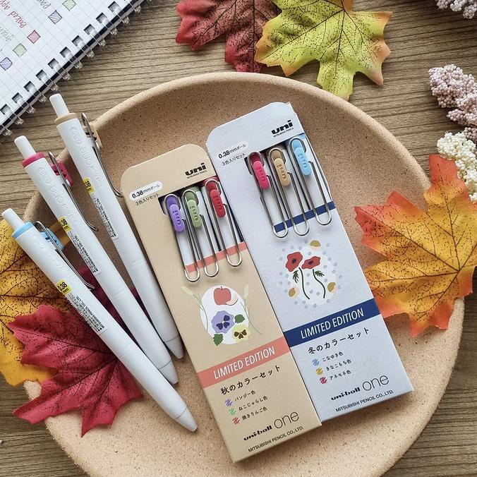 

Office & Stationery | Alat Tulis | Uni Uniball One Autumn Winter 0.38Mm 0.5Mm Gel Pen Limited Edition | Best Seller