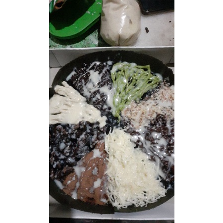 

martabak , pukis,kwetiau