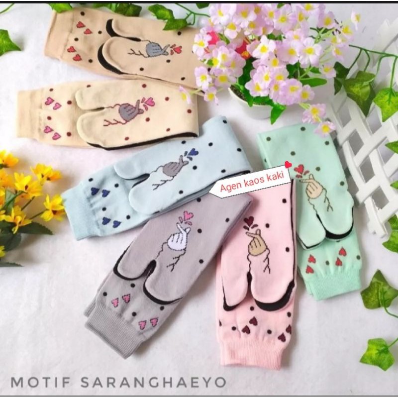kaos kaki jempol muslimah motif SARANGHAEYO
