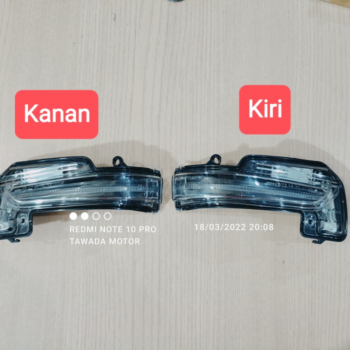 LAMPU SEN SEIN SPION TOYOTA HILUX VOXY.INOVA REBORN.FORTUNER VRZ. KIRI