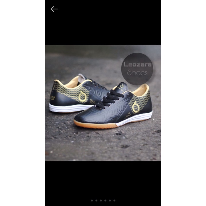 Sepatu Pria Olahraga Futsal - Sepatu Pria Olahraga- Sepatu Bola Futsal Pria Terbaru Ortuseight
