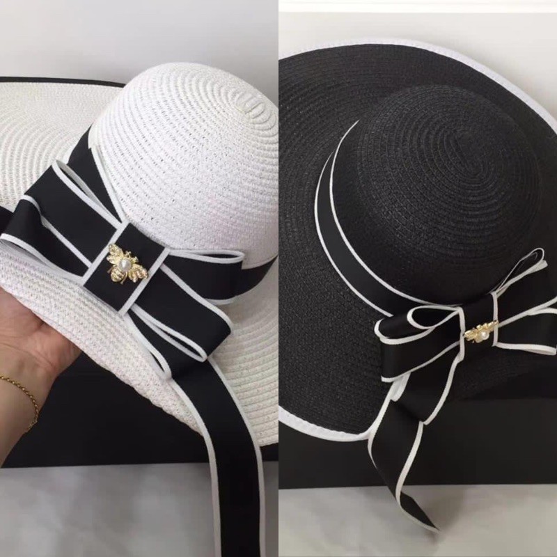 TOPI PANTAI AMARI SHOP THAMRIN CITY JAKARTA