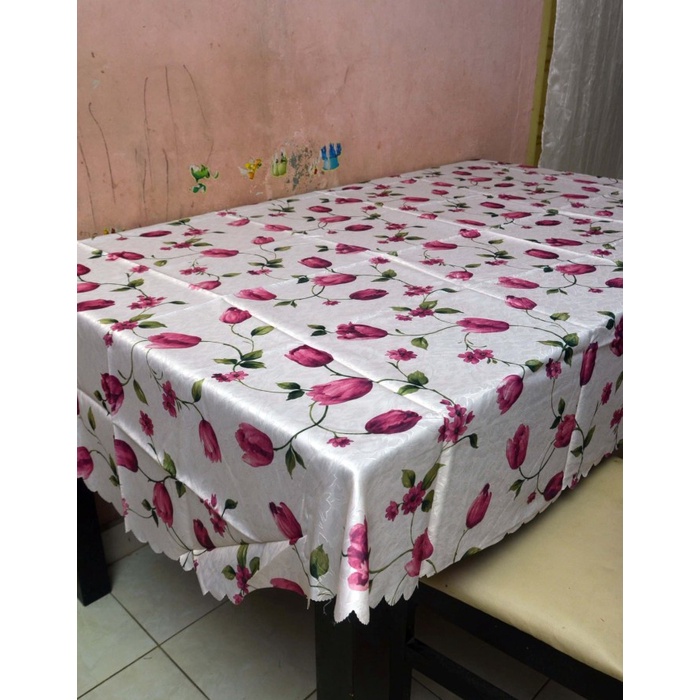 Taplak Meja Makan - Taplak Meja Makan Besar Shaby Pink Tulip Oval 6-8 Kursi
