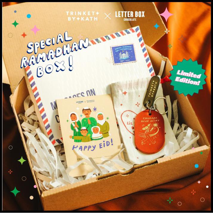 

B2 Gift Hampers - 2X3 Coklat & Keychain - Parsel Ramadan / Lebaran - Courage