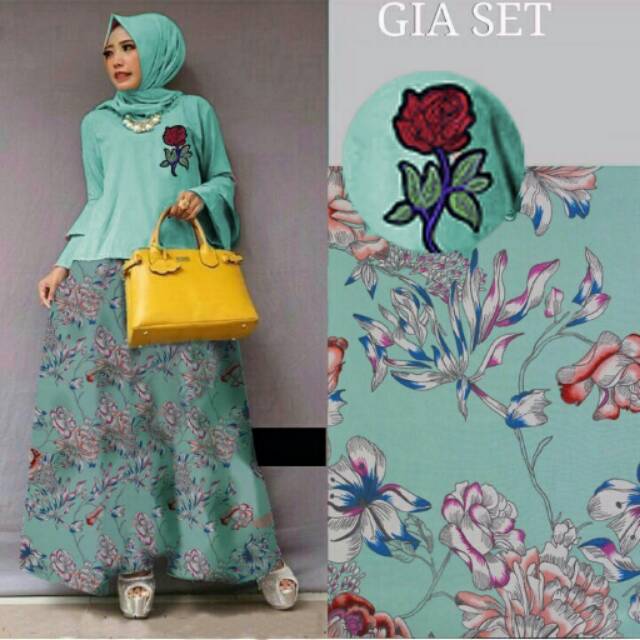 HIJAB GIA TOSCA