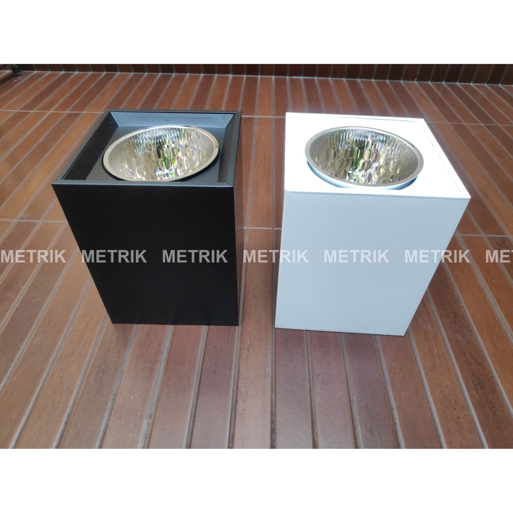 Fiting Plafon Tempel Kotak 4 inch/ Downlight Rumah Lampu Outbow Vacolux