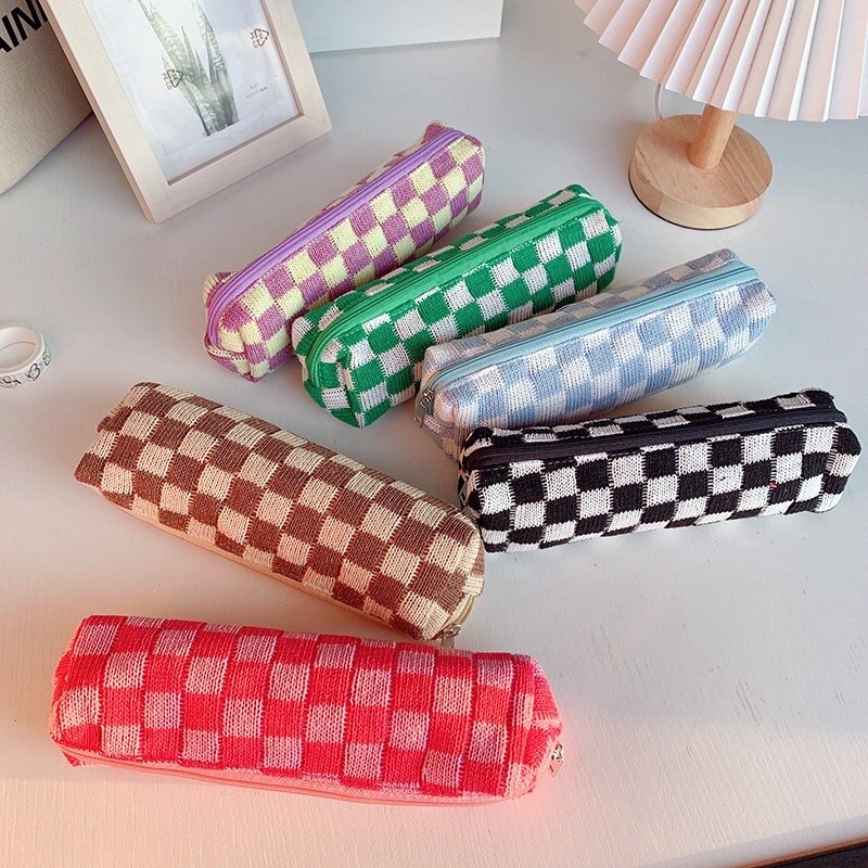 

YSB - [FREE GEL PEN] KNIT PENCIL CASE / TEMPAT PENSIL RAJUT