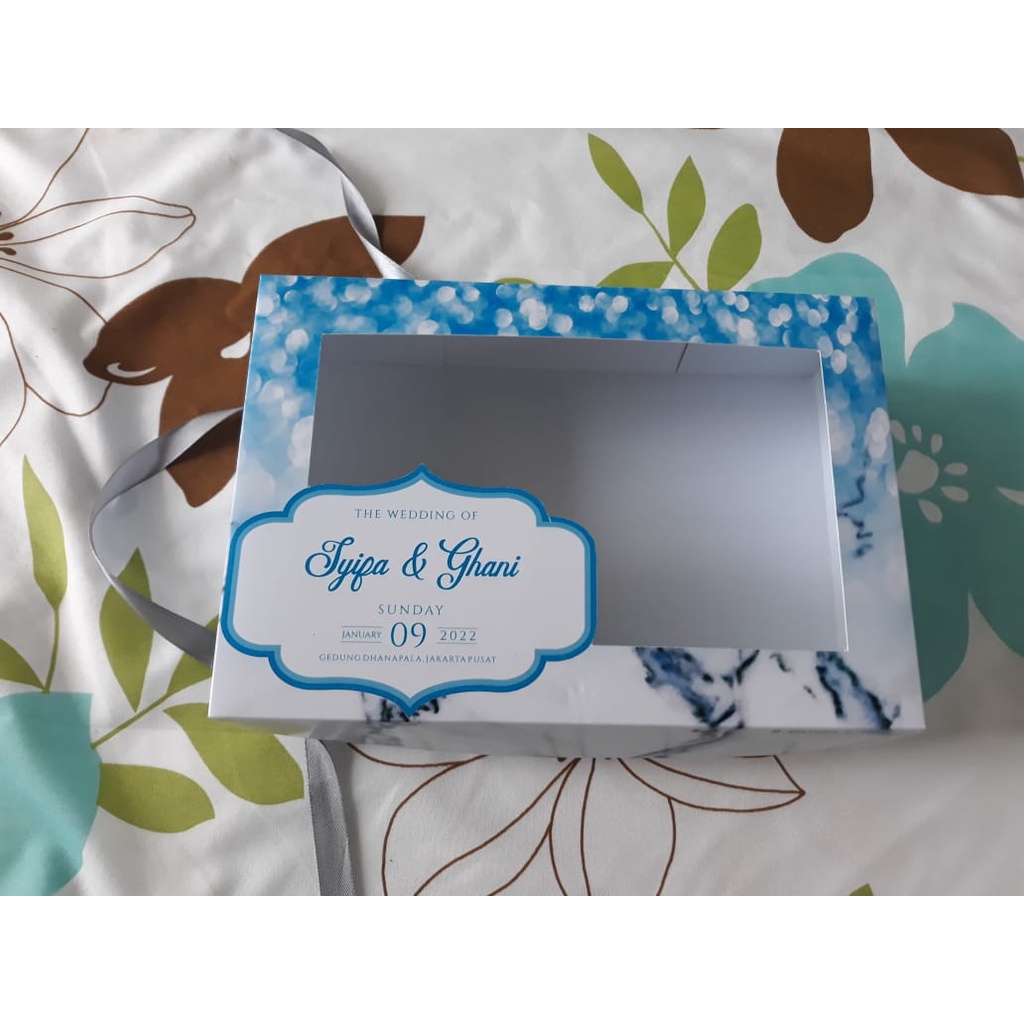 

Softbox Box MIKA Size P33xL22xT8 Kotak Bridesmaid Wedding Gift Murah