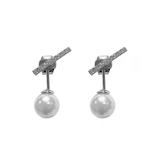 LRC Anting Tusuk Fashion Silver 925 Silver Needle Rhinestone Small Word Pearl Earrings D06538
