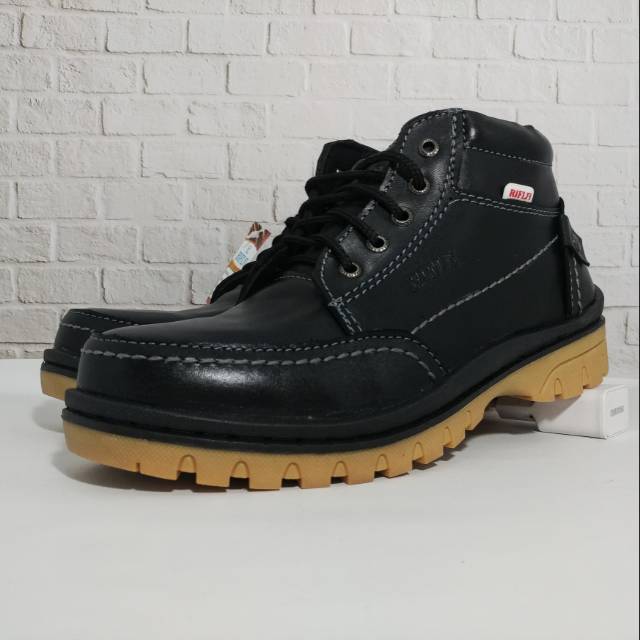 Sepatu Boots Pria Bahan Kulit Asli Istimewa