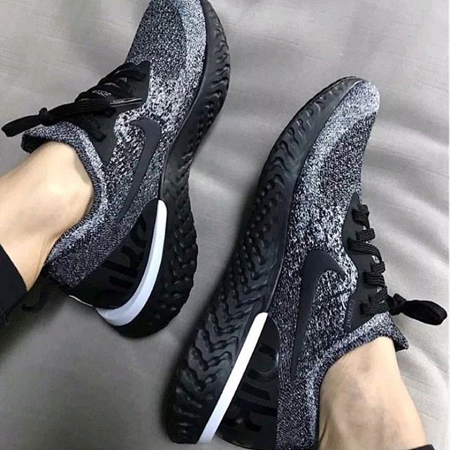 nike epic react flyknit oreo
