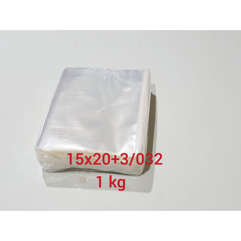 

OPP Roti 15 x 22 cm / 032 Tanpa Isolasi Seal ( 1 kg )