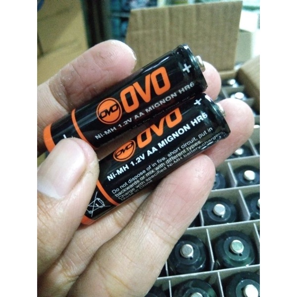 OVO BATERAI CHARGER AA 1000 mAh (ISI 4 + CASE)