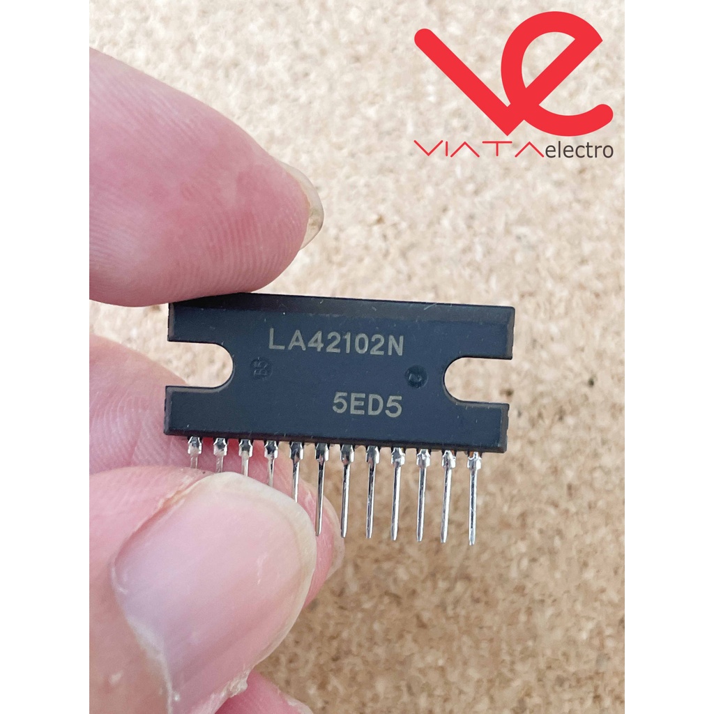 LA42102N ASLI ORIGINAL (1 Buah) LA42102 ORI TEBAL AUDIO AMPLIFIER LA 42102