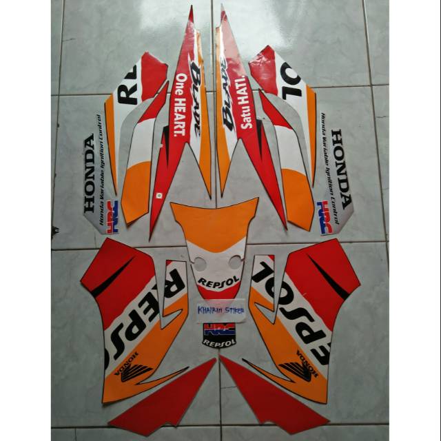 Striping blade repsol 2012