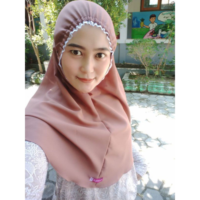 BERGO RENDA KERUT DAILY NYAMAN BAHAN DIAMOND CREPE MURAH MARYAM TALI ORI PUDANIS BERKUALITAS