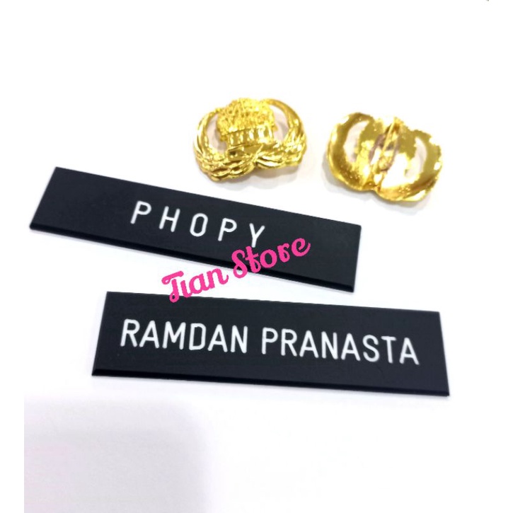 

name tag/papan nama doft gravir plus korpri peniti,satu set name tag,korpri peniti JunDW