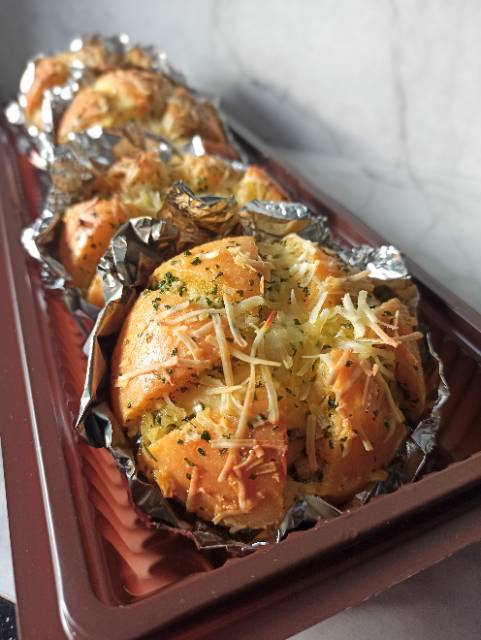 

Korean Garlic Bread