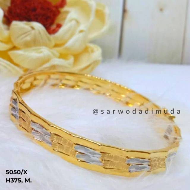 Sarwodadi muda jewelry Gelang emas 5,5Gram
