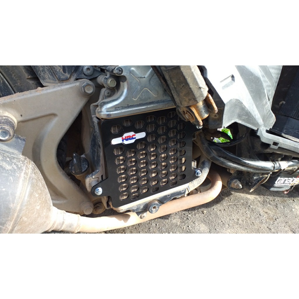 TUTUP COVER RADIATOR VARIO 125 150 ALL INJEKS  COVER RADIATOR PCX ADV TUTUP VARIASI BY HRC