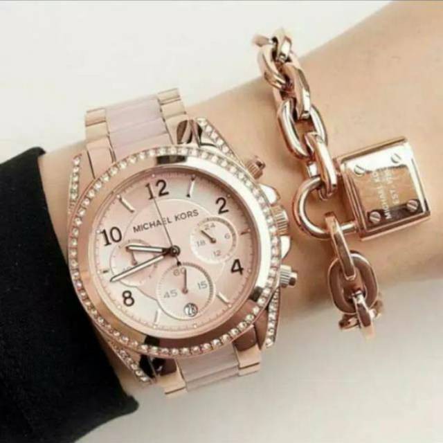 Jam tangan wanita type MK5943