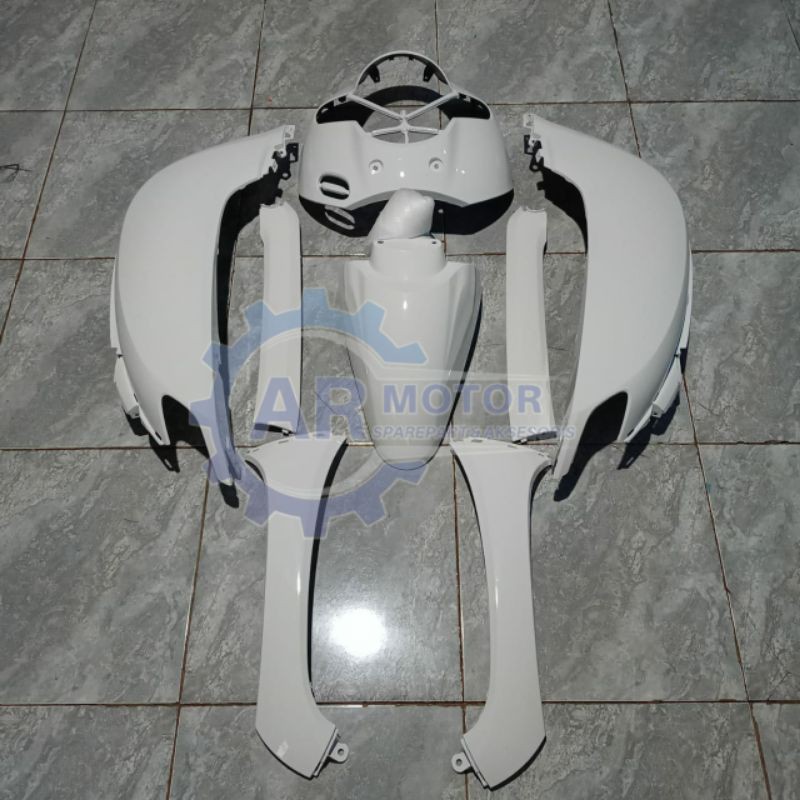 FULL BODY HALUS  SCOOPY NEW 2017 - 2019 PUTIH