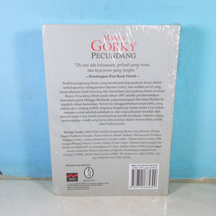 MAXIM GORKY : PECUNDANG