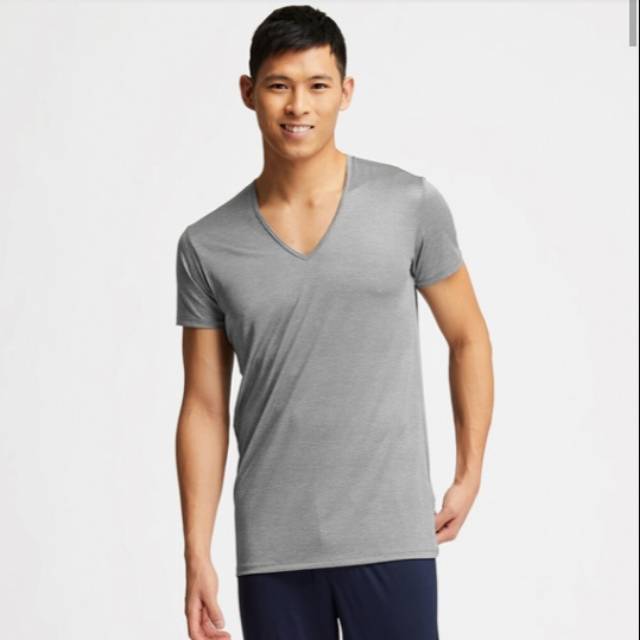 AIRism T-SHIRT V NECK MEN LENGAN PENDEK UNIQLO