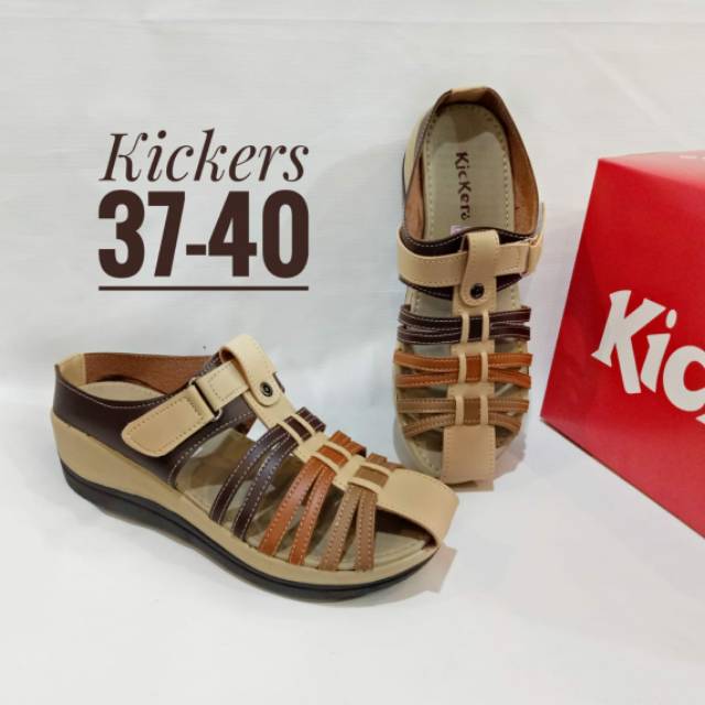 Kickers cewek