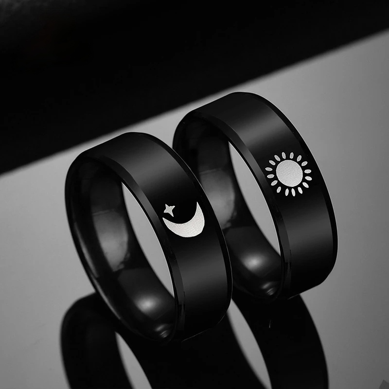 [Fashion Simple Moon Sun Couple Black Stainless Steel Rings for Lover] [ Trendy Lovers Wide Sun Moon Love Rings][ Lovely Gifts For Girl Friends BoyFriends Valentine's Day Gifts]