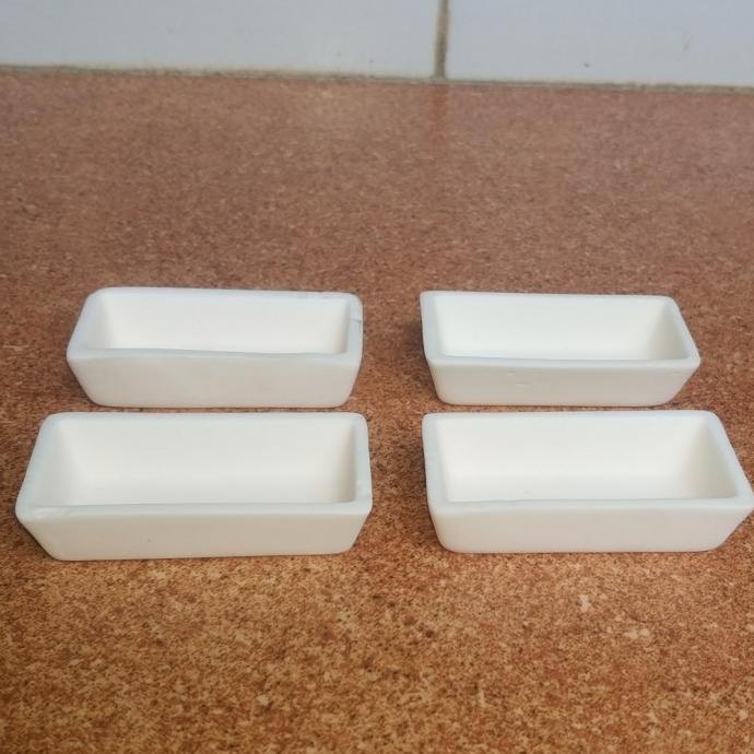 

30x60mm Corundum Crucible Alumina High Temperature Resistance 1800C
