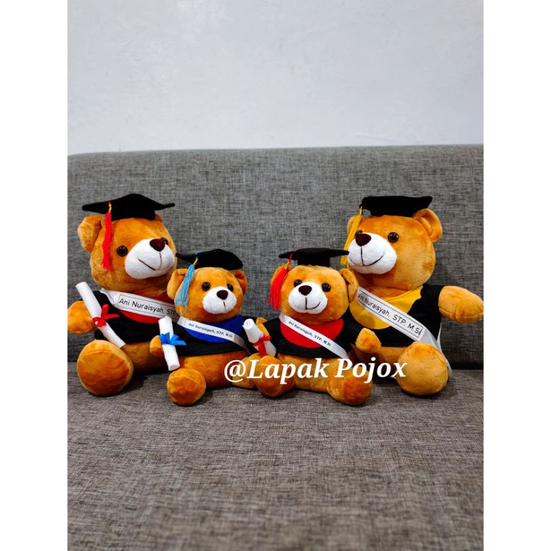 Boneka Wisuda karakter Lucu Yelvo halus