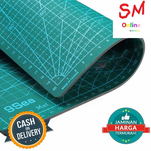 

Cutting Mat Pad A3 45 x 30cm digunakan sebagai alas potong-memotong kertas, kain, dan lainnya mudah dibersihkan dan sangat lentur,- Green