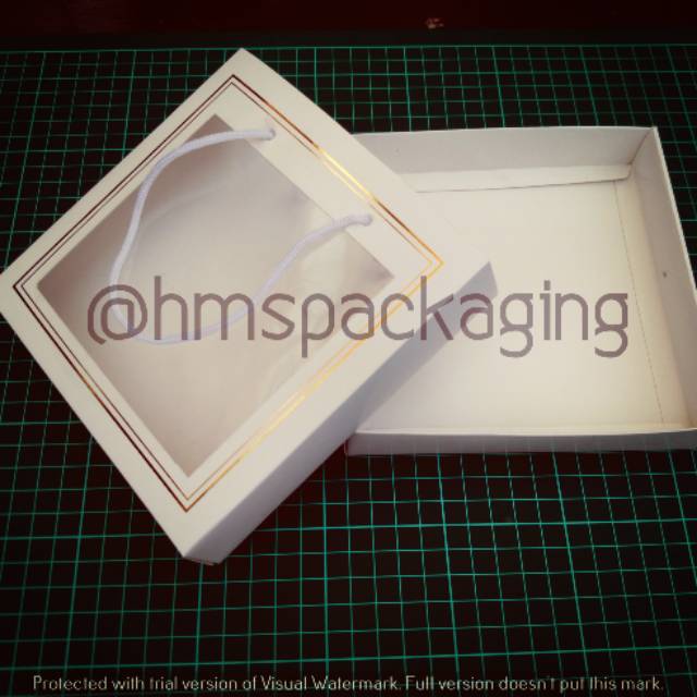

READY STOCK 1 HARI JADI Box dus kemasan CUSTOM design model laci. Ukuran untuk kerudung 15x15x3