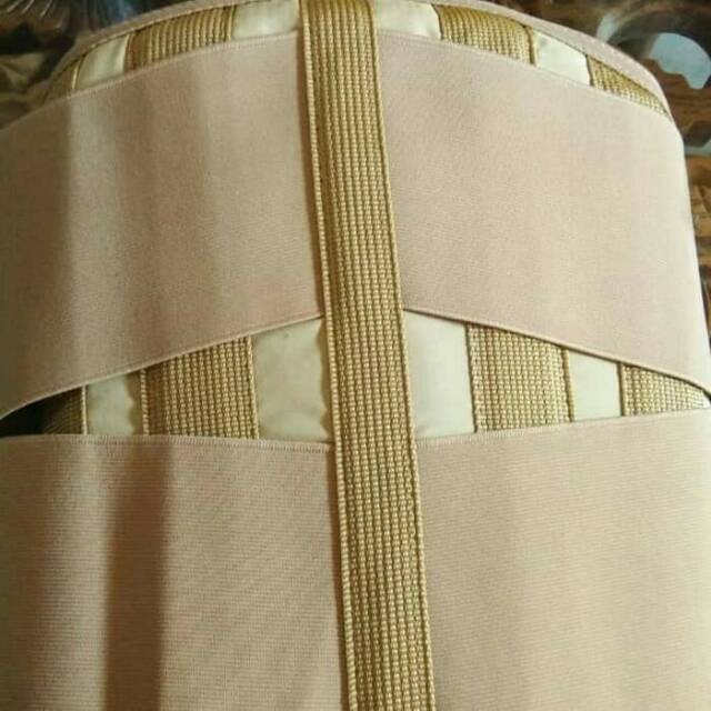 Korset pinggang / HNP