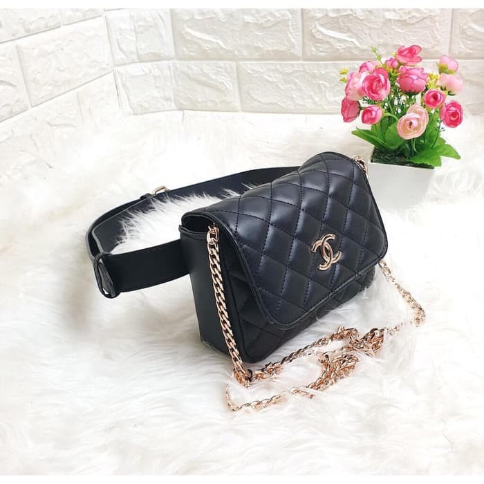 TAS BATAM TAS WANITA IMPORT TAS CHANEL FLAP WAISTBAGS MINI SELEMPANG - Hitam