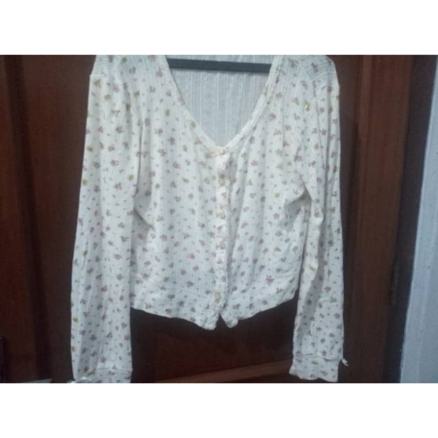 cardigan bunga liz lisa