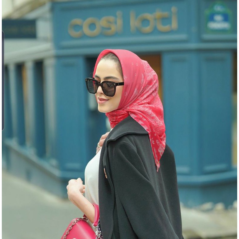 buttonscarves el mar minorca in conch