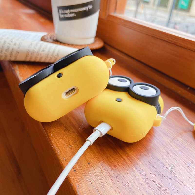 2022 Casing Soft Case Silikon Motif Minions Untuk Airpods 1 / 2 / Pro