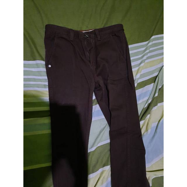 Celana jeans lea original sizs 33 bekas regular