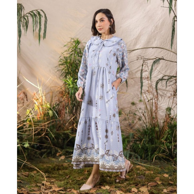 GEULIS FROZEN SNOW QUEEN DRESS SIZE XL BY GEULIS.ID